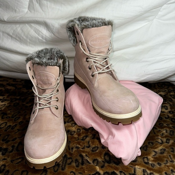 Lugz Women’s Winter Boots Faux Fur Lined Size 8 - Picture 2 of 9